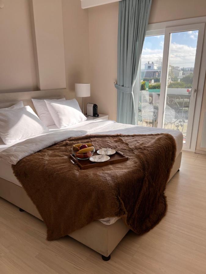 B. Equine Range Hotel Narlidere Exteriér fotografie